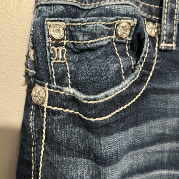 Miss Me Women’s Jeans Mid Rise Easy Boot 29 Inseam 31 1/2” Style #E3255EBR, EUC - Picture 2 of 14